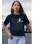 Süpürgeli Astronot Lacivert Kısa Kollu Kadın T-Shirt 1