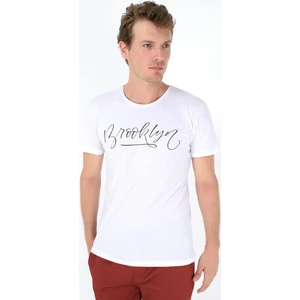 Brooklyn El Yazi Baskili Tshirt