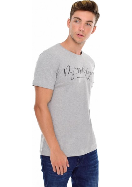 Brooklyn El Yazı Baskılı Tshirt fiyatları