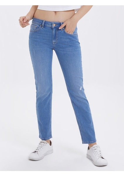 2020240 Kadın Pantolon fırsatları