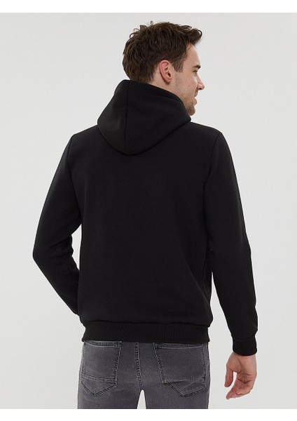 2023028 Erkek Sweatshirt