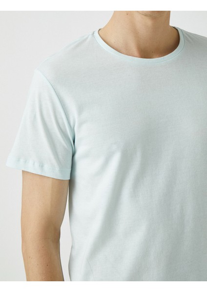 Erkek Basic Kısa Kollu Bisiklet Yaka T-Shirt indirimleri