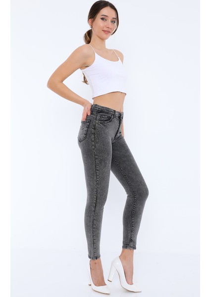 Normal Bel Likralı Parlak Serpme Taşlı Kot Pantolon