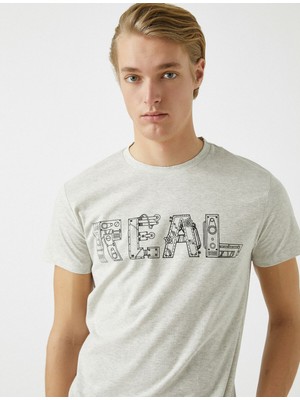 Koton Erkek Pamuklu Bisiklet Yaka Baskılı Kısa Kollu T-Shirt