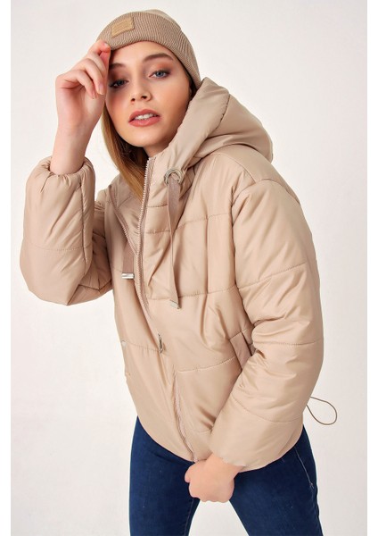 5117 Bel Büzgülü Şişme Mont