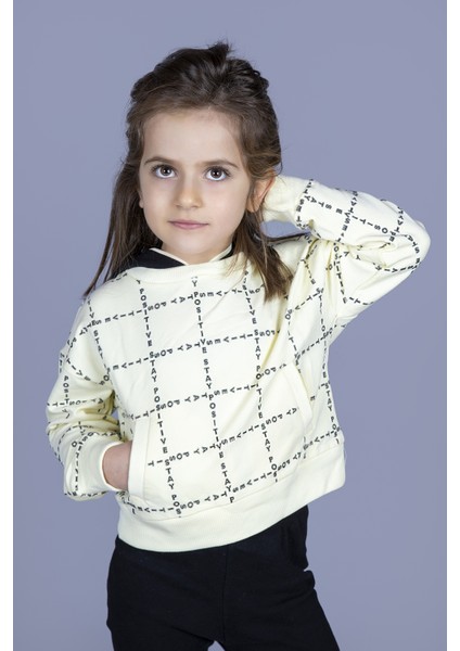 Kız Çocuk Positive Baskılı Crop Sweatshirt