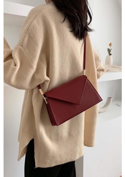 Laura 3 Bölmeli Mıknatıs Kapaklı Deri Askılı Kadın Omuz Çantası BP-4425O fiyatları