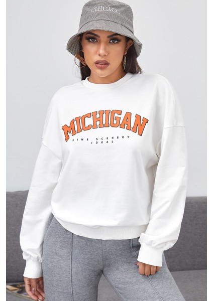 Mad Girls Beyaz Sweatshirt MG785