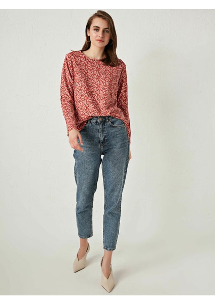 Grace T-Shirt