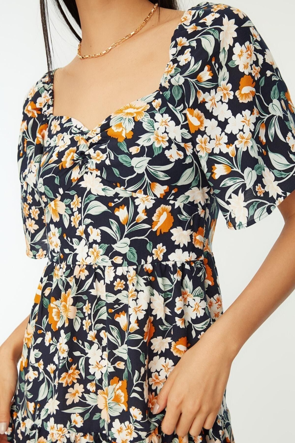Moda Regular Casual Günlük Shally Dokuma Kalp Yaka Kısa Kol A-Line Midi Boy Elbise