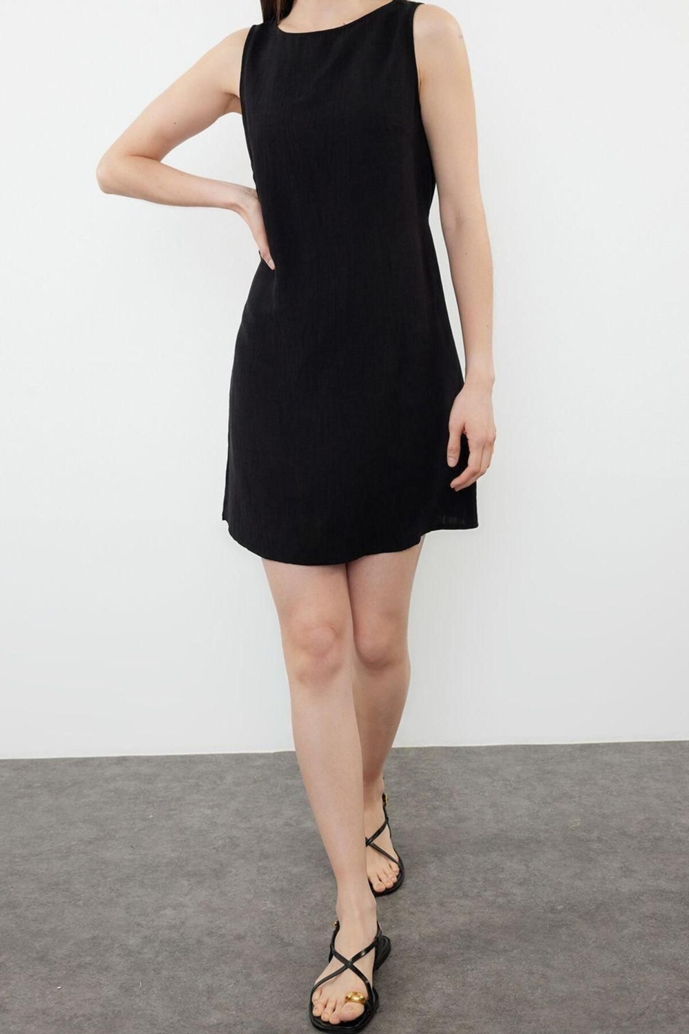 Moda Regular Gündüz Gece Keten Karışımlı Dokuma Bisiklet Yaka Askılı Kol A-Line Mini Boy Elbise
