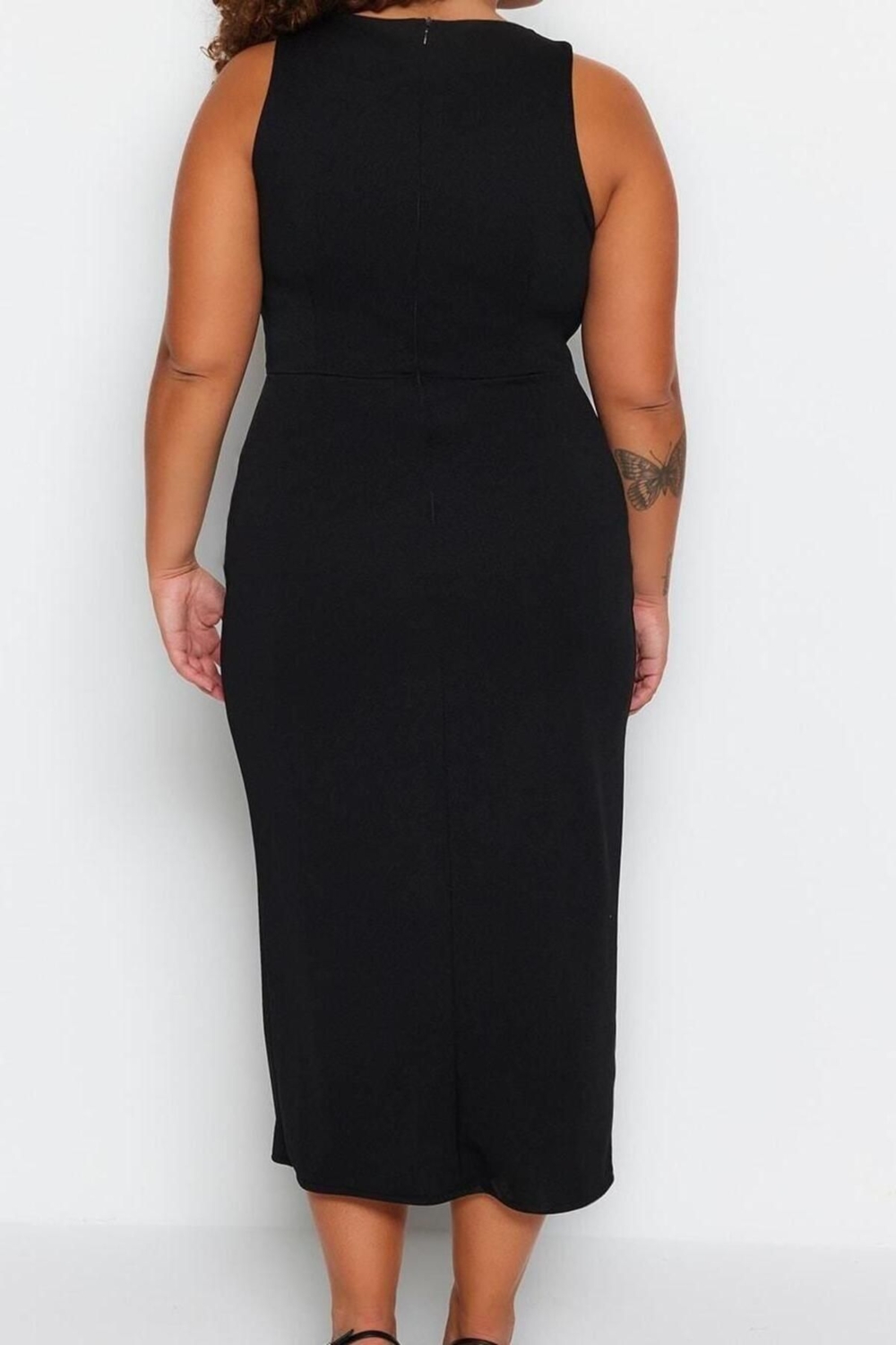 Moda Fit Gündüz Gece Krep Örme Bisiklet Yaka Kolsuz Kol Bodycone Midi Boy Büyük Beden Elbise