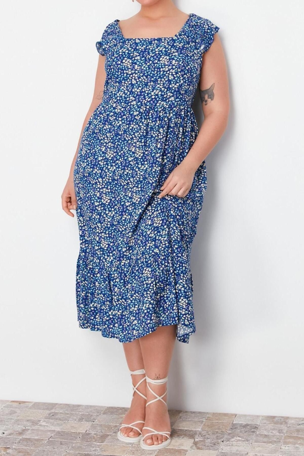 Moda Fit Casual Günlük Shally Dokuma Kare Yaka Askısız Kol A-Line Midi Boy Büyük Beden Elbise