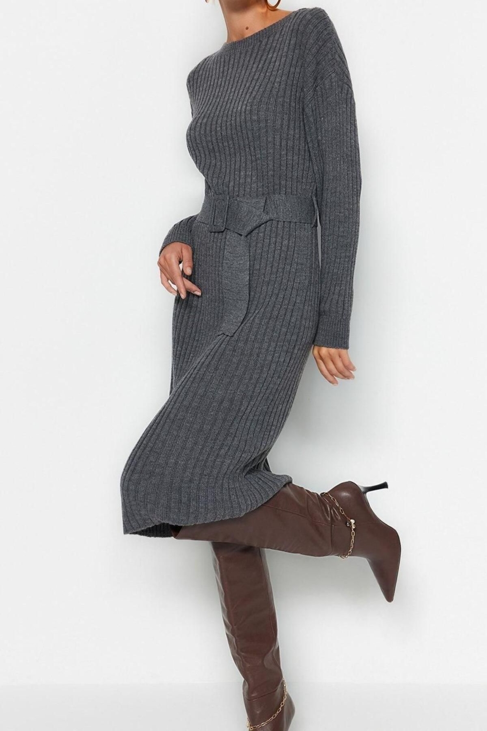 Moda Regular Casual Günlük Tek Plaka Triko Kayık Yaka Uzun Kol A-Line Midi Boy Elbise