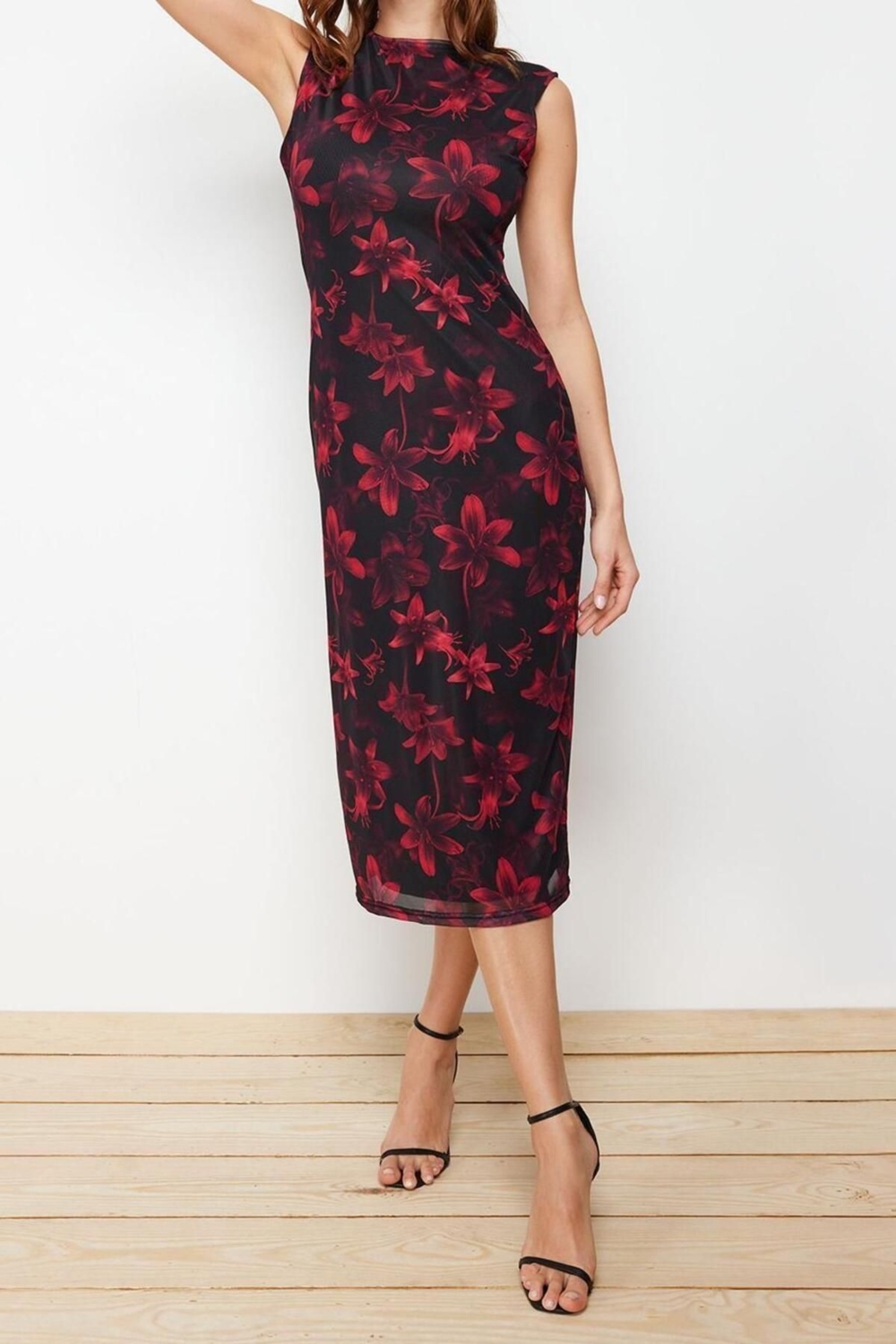 Moda Slim Casual Günlük Tül Örme Bisiklet Yaka Kolsuz Kol Bodycone Midi Boy Elbise