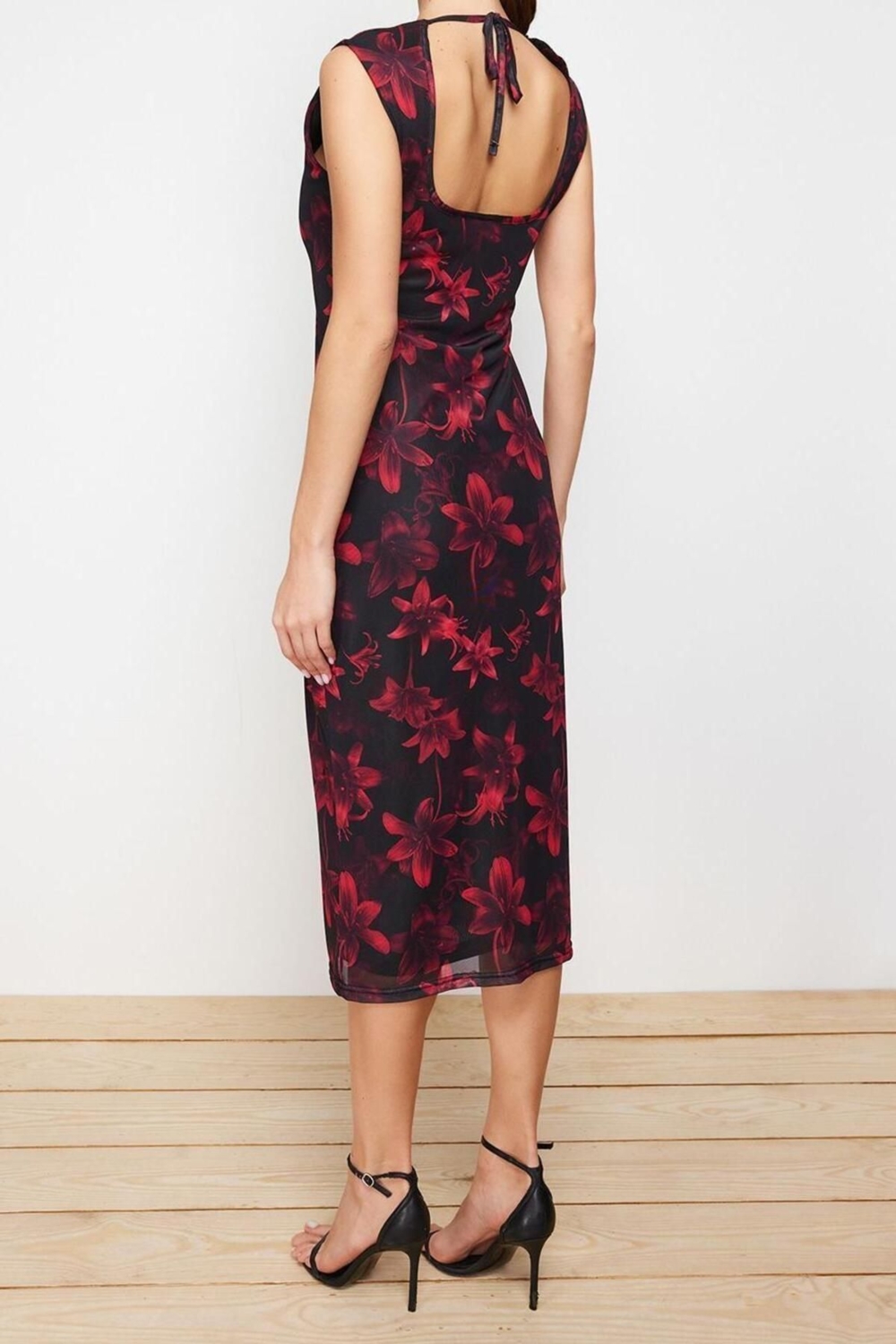 Moda Slim Casual Günlük Tül Örme Bisiklet Yaka Kolsuz Kol Bodycone Midi Boy Elbise