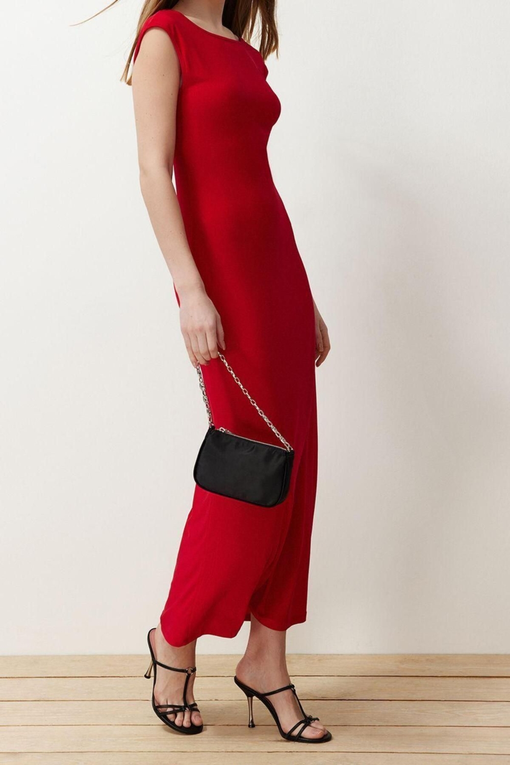 Yazlık Maxi Elbise Sırt Dekolteli Bodycon Örme Kumaş Trend Tasarım Dayanıklı Malzeme