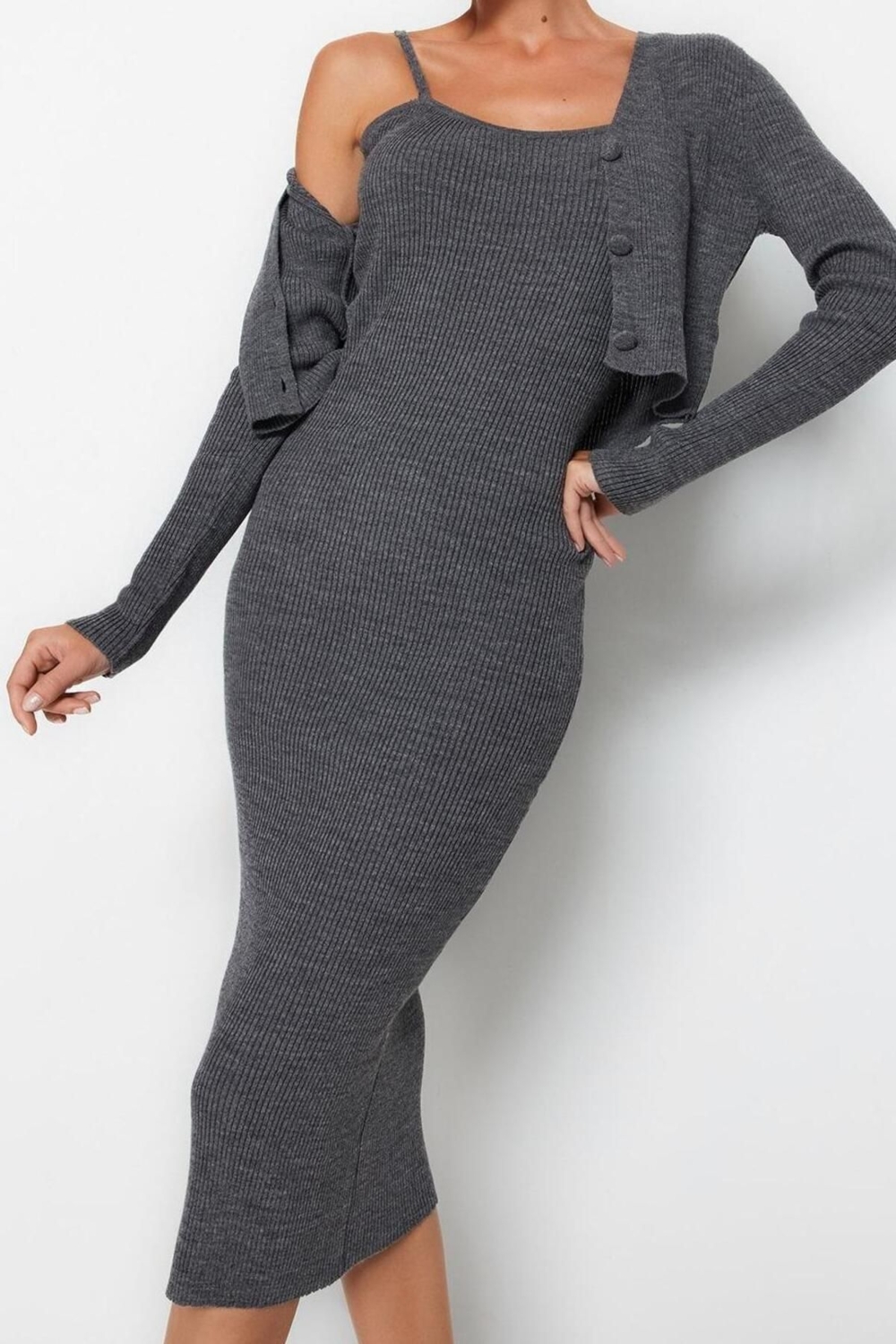 Kadın Bodycon Kesim Düz Triko Elbise Uzun Kollu V Yaka Midi Boy Sonbahar Kış Şıklığı Kaliteli