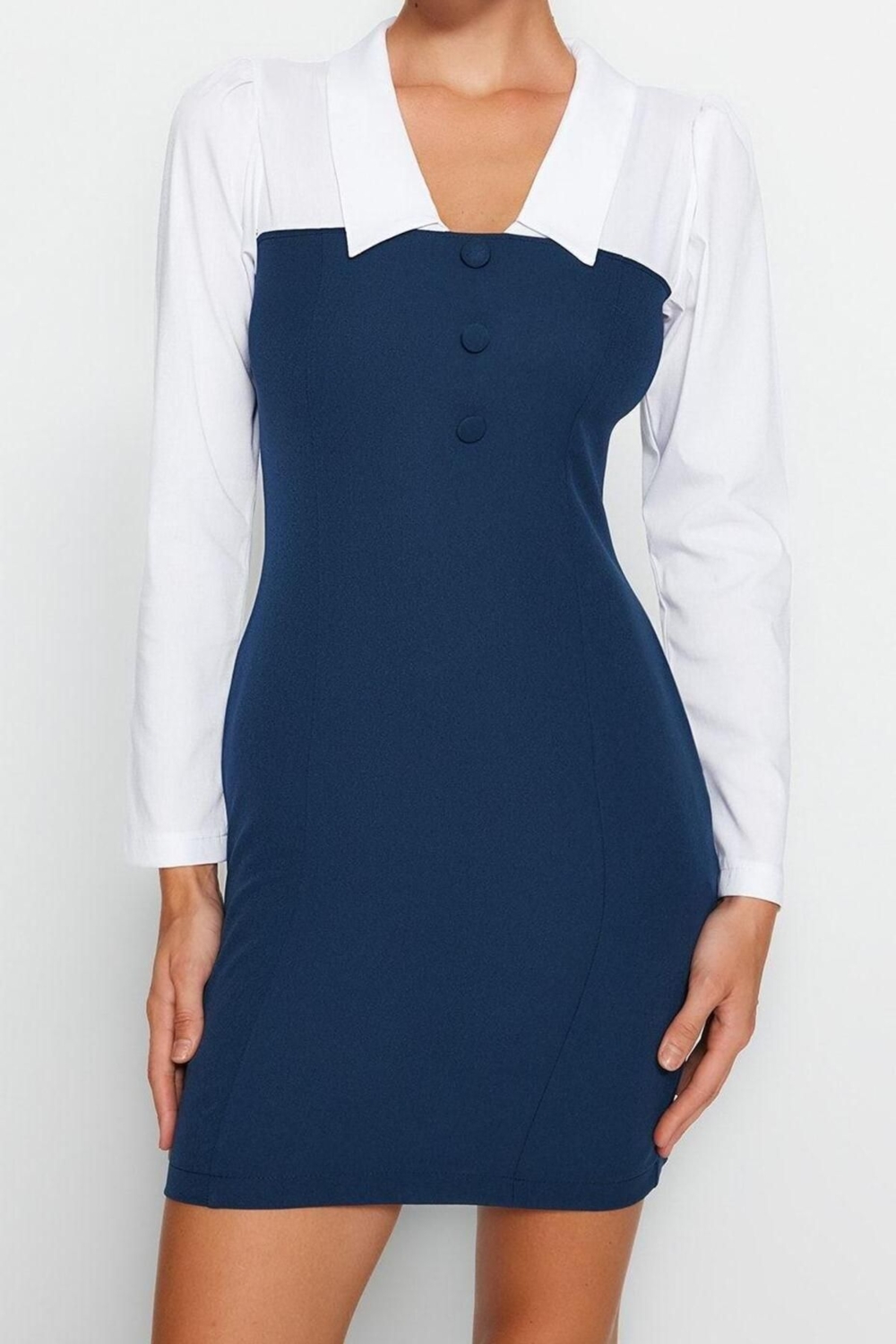 Kadın Şık Bodycon Kesim Dokuma Mini Elbise Gömlek Yaka Detaylı Uzun Balon Kol Modeli Sonbahar Kış