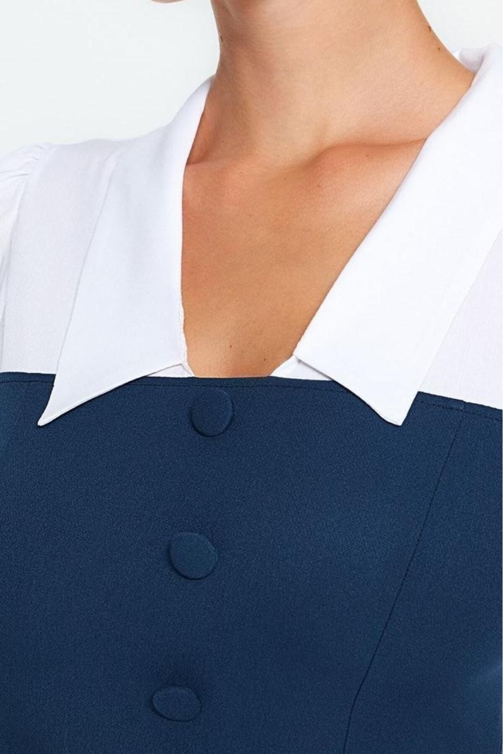 Kadın Şık Bodycon Kesim Dokuma Mini Elbise Gömlek Yaka Detaylı Uzun Balon Kol Modeli Sonbahar Kış