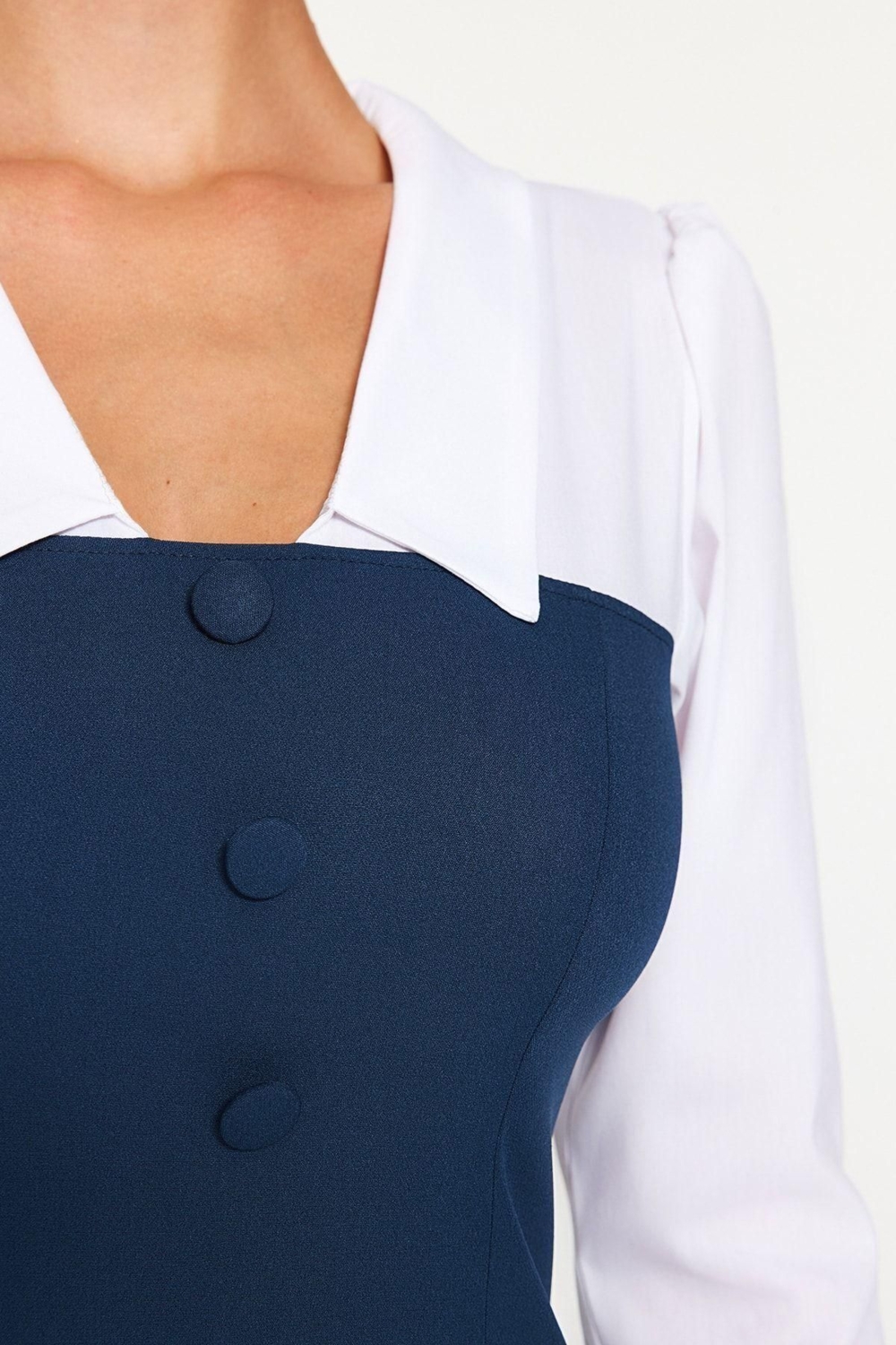 Kadın Şık Bodycon Kesim Dokuma Mini Elbise Gömlek Yaka Detaylı Uzun Balon Kol Modeli Sonbahar Kış
