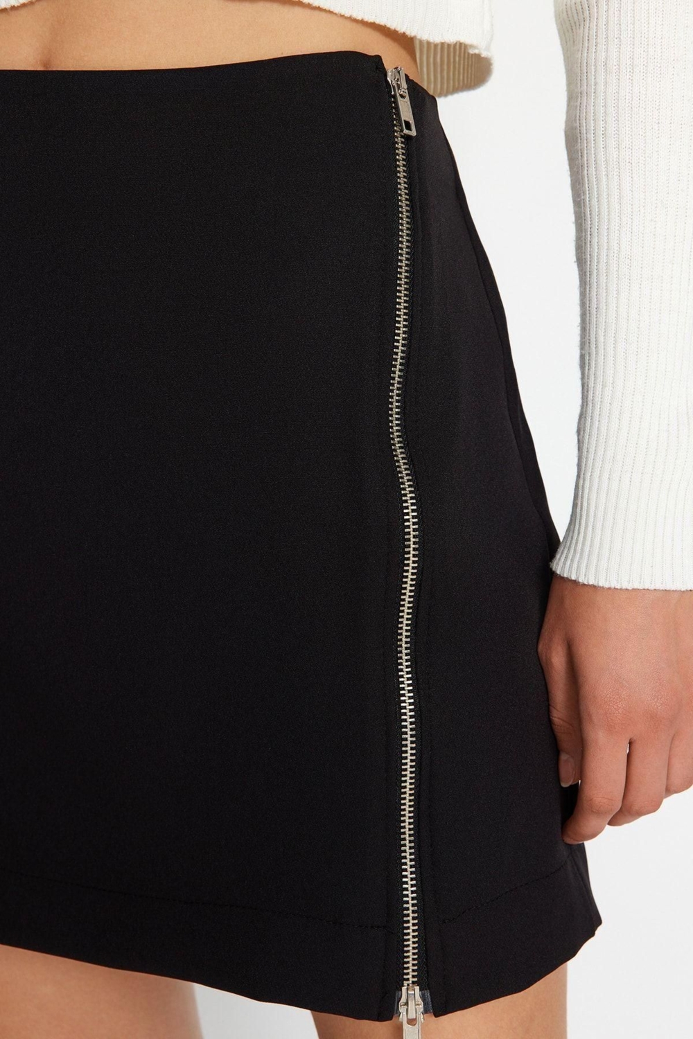 Moda Regular Düz Desen Resmi Midi Boy Fermuar Detaylı A-line Mini Boy Dokuma Etek