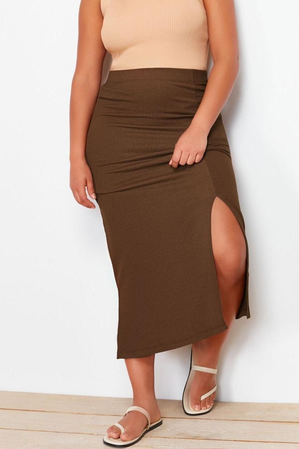 Moda Büyük Beden Regular Düz Desen Günlük Midi Boy Yırtmaçlı Örme Etek