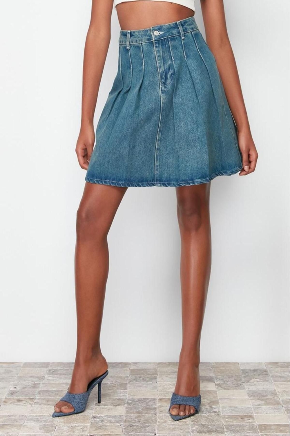 Moda Denim Düz Desen Günlük Mini Boy Pileli Mini Denim Etek