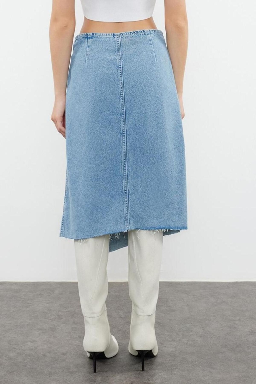 Moda Regular Düz Desen Günlük More Sustainable Püsküllü Midi Denim Etek