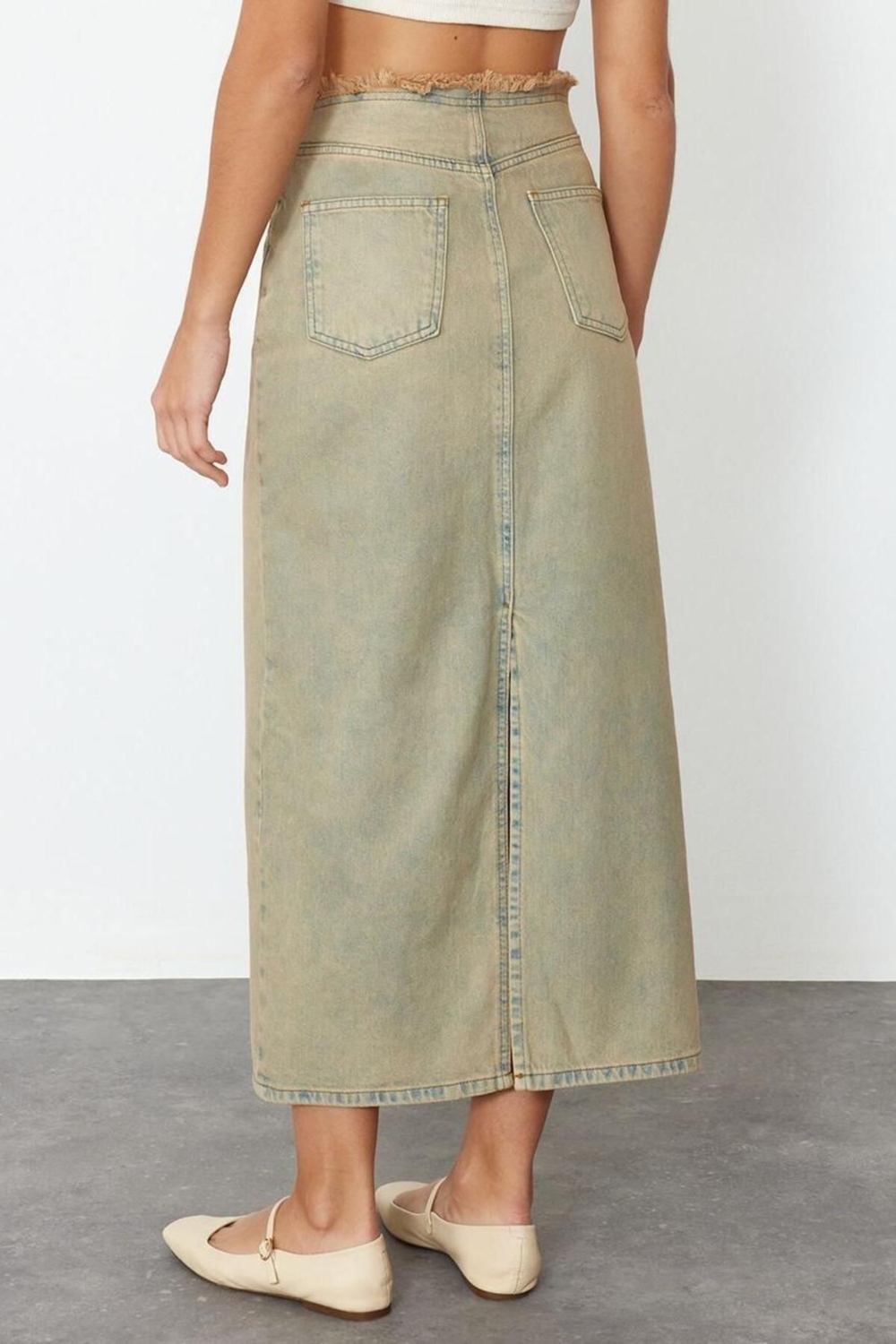 Moda Denim Düz Desen Günlük Midi Boy Yıkama Efektli Yırtmaçlı Midi Denim Etek