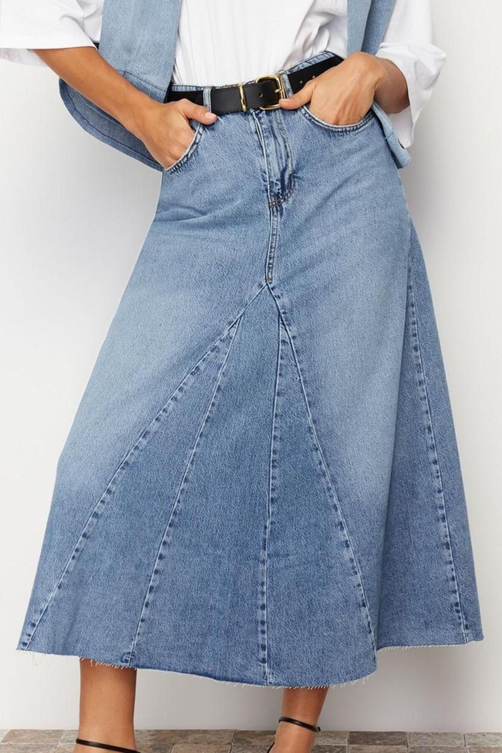 Moda Denim Düz Desen Günlük Maxi Boy Volanlı Dikiş Detaylı Yüksek Bel Maxi Denim Etek