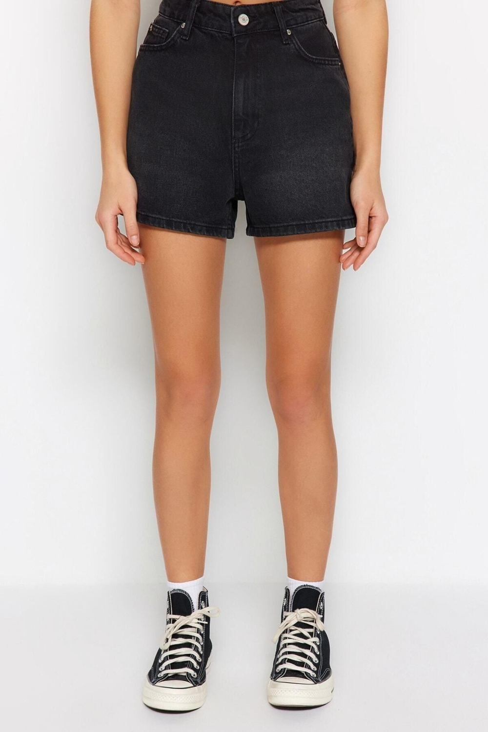Moda Denim Yüksek Bel Dar Paça Gündelik Siyah Denim Şort