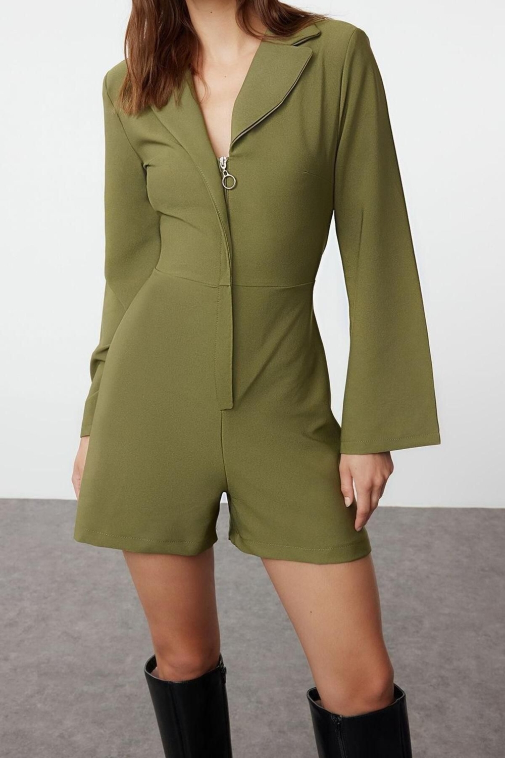 Kadın Moda Boru Paça Ceket Yaka Kısa Kemerl Ceket Yaka Fermuar Detaylı Mini Dokuma Tulum
