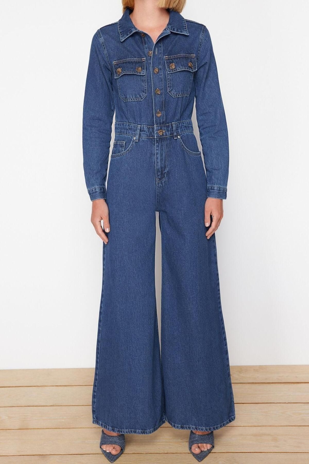 Kadın Moda Standart Kol Geniş Paça Ceket Yaka Düz Desen Regular Denim Tulum