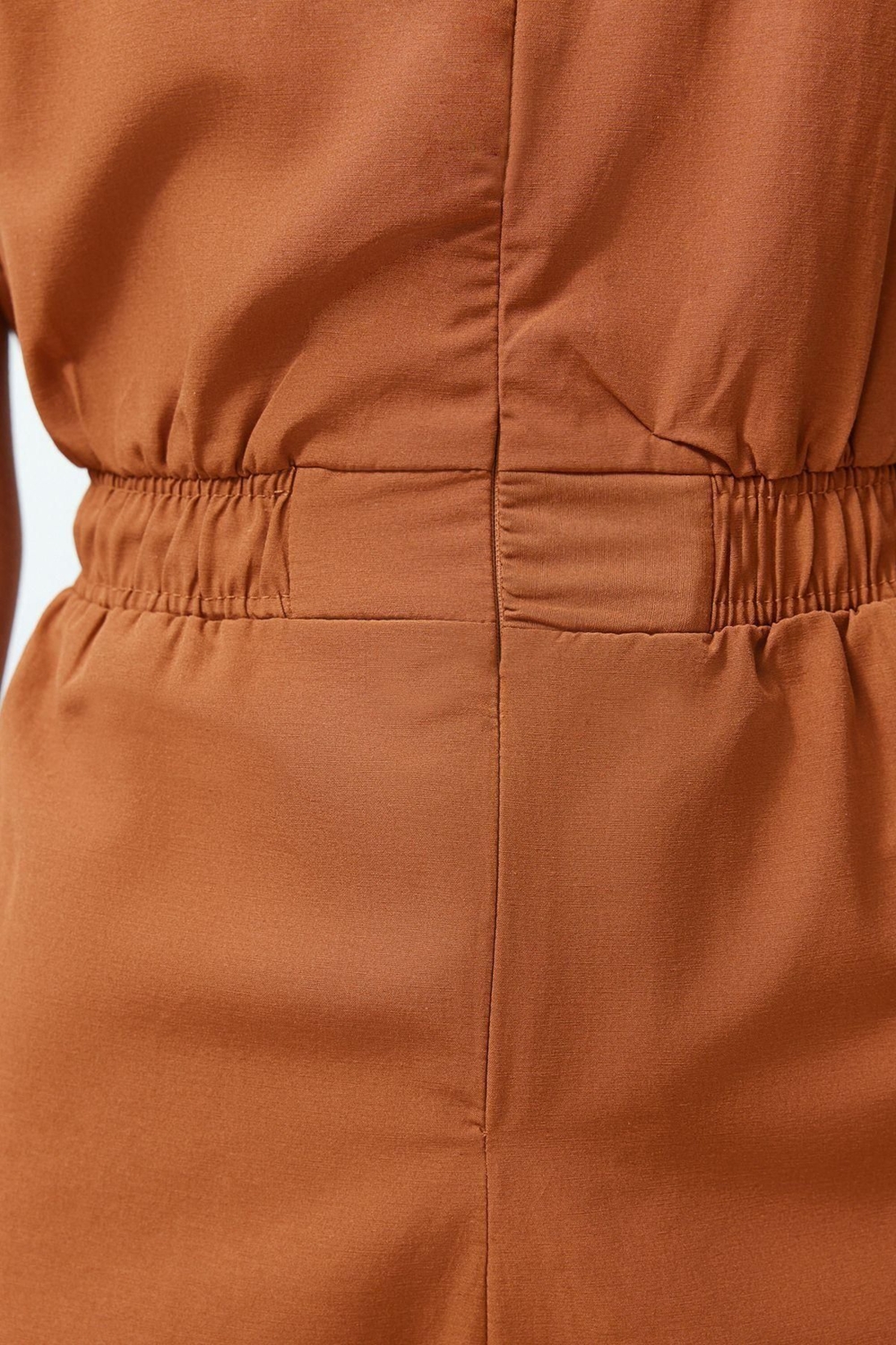 Kadın Moda Standart Kol Geniş Paça Gömlek Yaka Kısa Beli Lastikli Geniş Paça Mini Dokuma Tulum