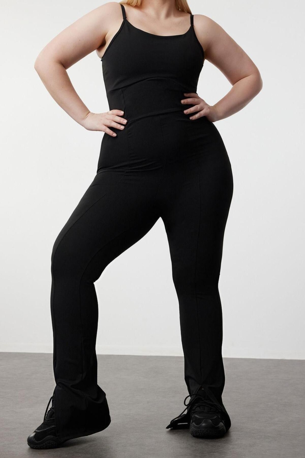Büyük Beden Kadın Moda Standart Kol Regular U Yaka Düz Desen Regular U Yaka Scuba Örme Tulum