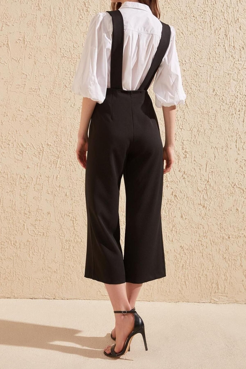 Kadın Moda Standart Kol Dar Paça Kare Yaka Düz Desen Uzun Düğme Detaylı Kare Yaka Dokuma Tulum