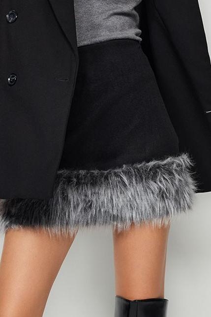 Moda Regular Düz Desen Şık Gece Maxi Boy Etek Ucu Peluş Detaylı Süper Mini Dokuma Etek