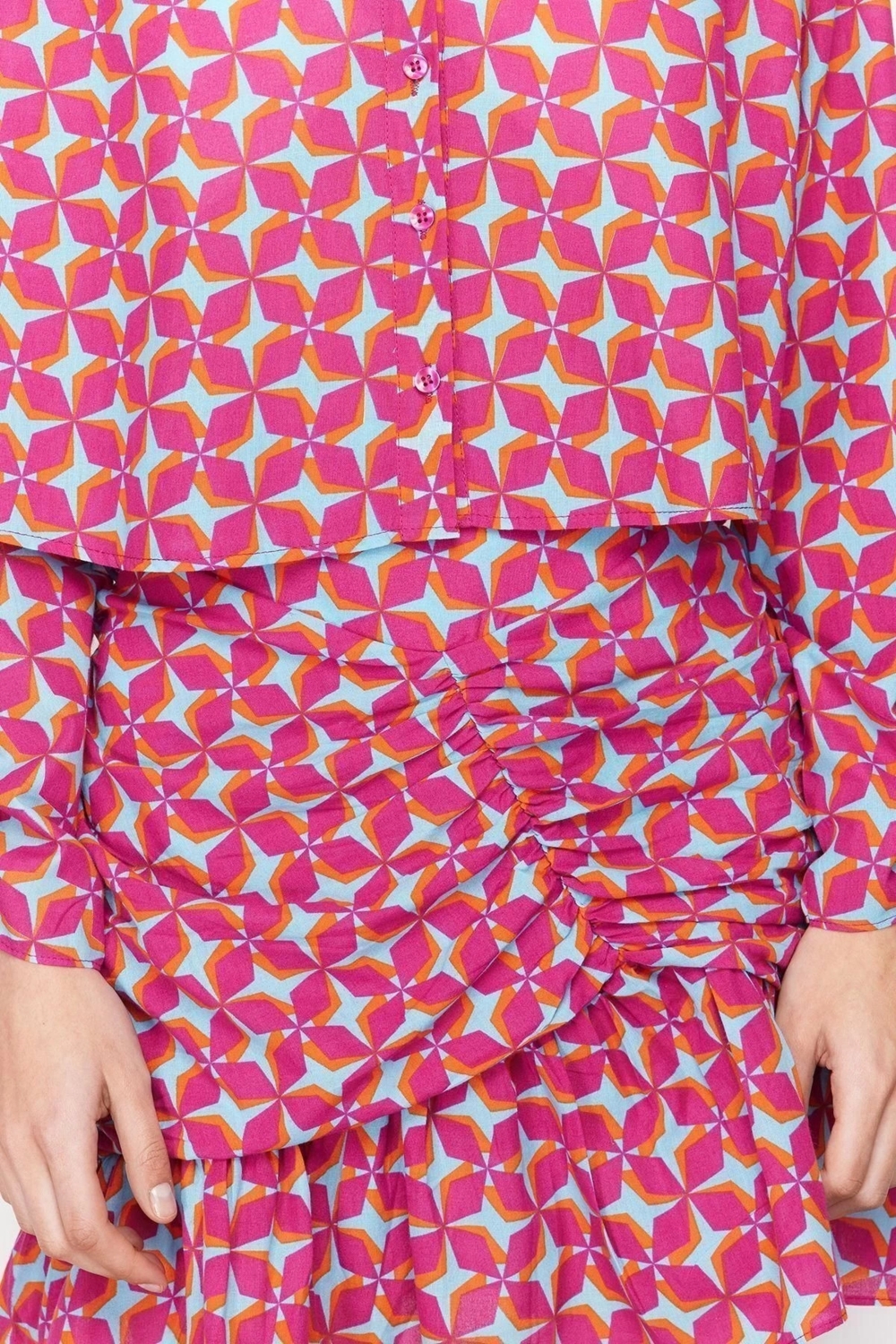Moda Dokuma Geometrik V Yaka Plaj Geometrik Desenli Dokuma Fırfırlı %100 Pamuklu Gömlek Etek Takım
