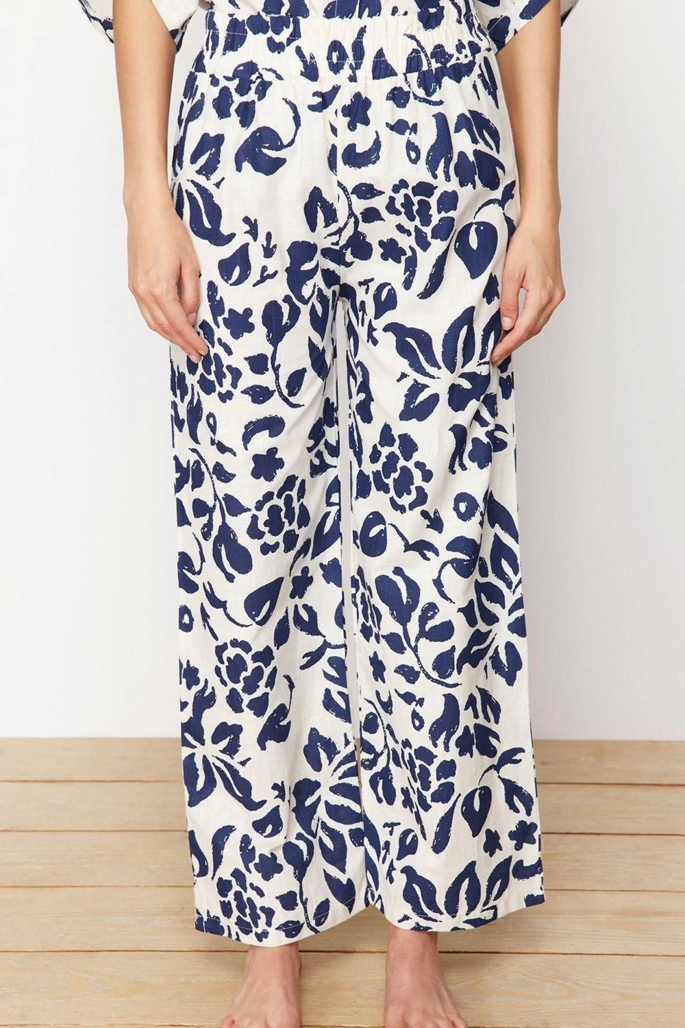 Moda Dokuma Çiçekli Gömlek Yaka Plaj Dokuma Kimono Pantolon Takım