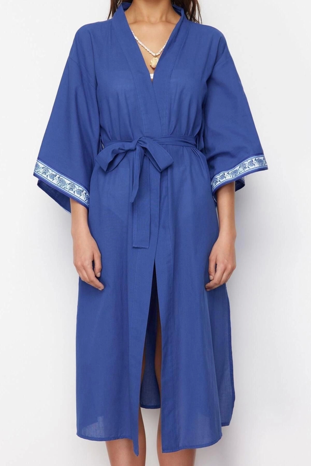 Saks-001