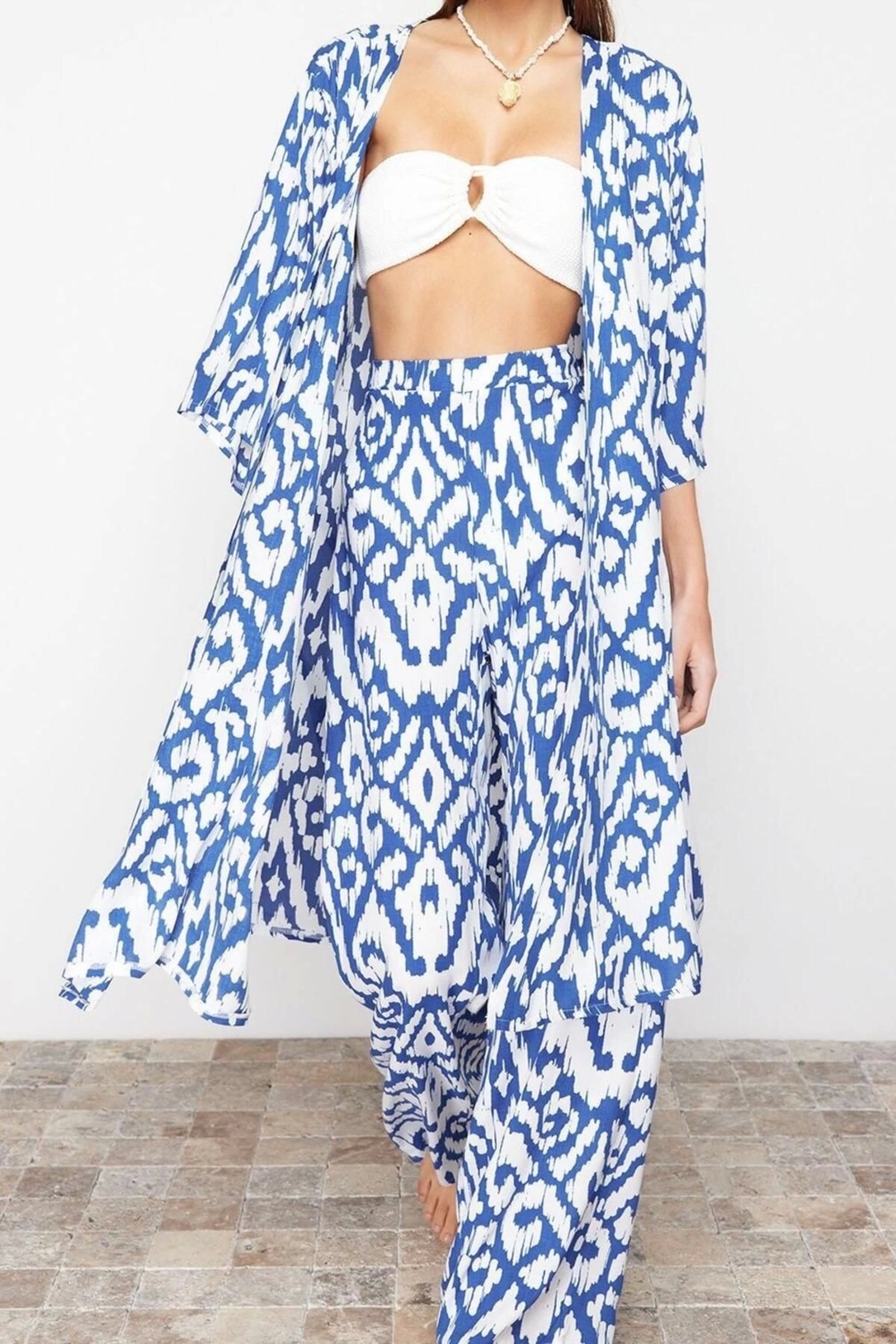 Moda Dokuma Rahat Kalıp Uzun Kruvaze Ay Kol Yoryo Şifon Basic Geometrik Desen Kimono Kaftan