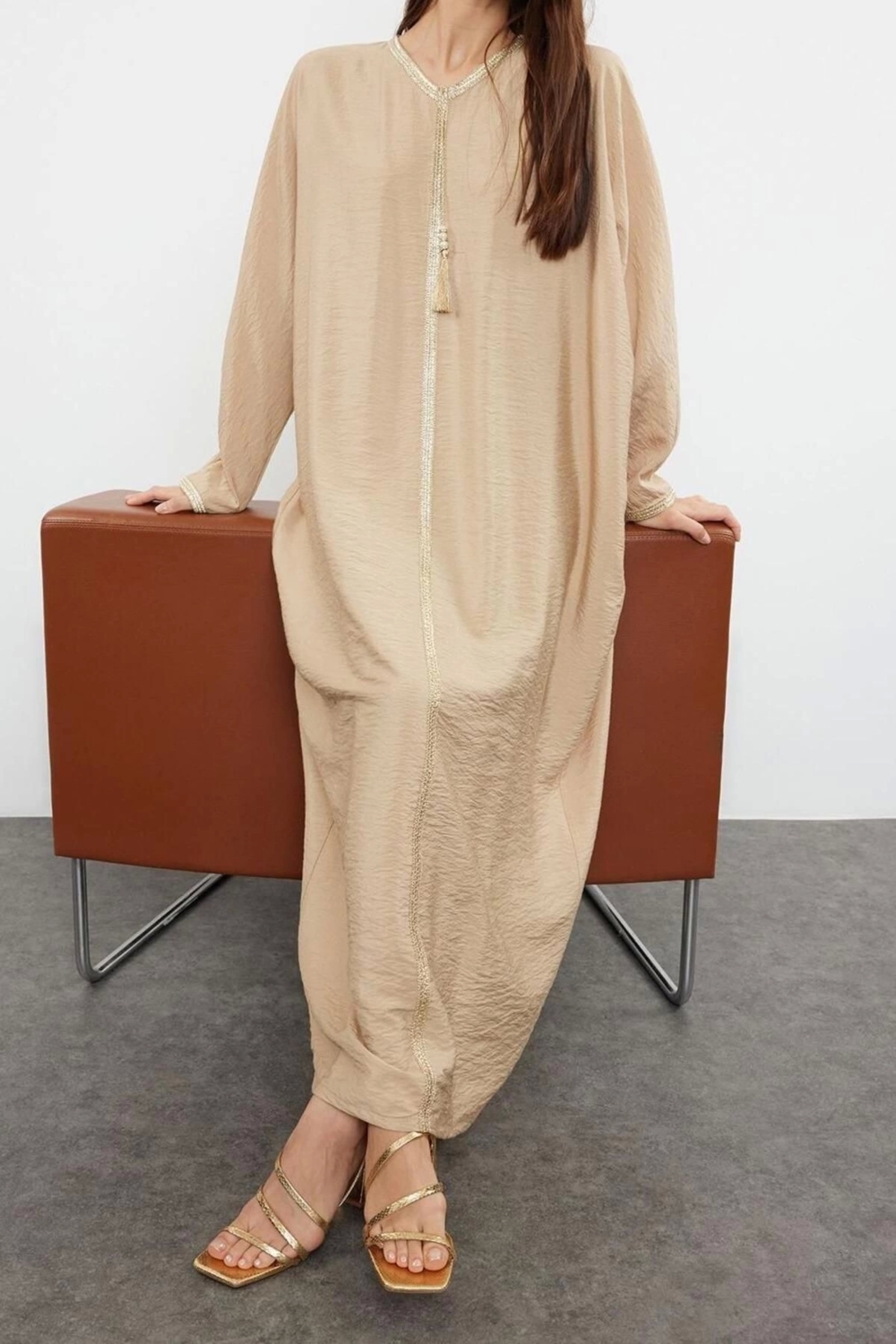 Moda Dokuma Rahat Kalıp Maxi V Yaka Düşük Kol Keten görünümlü Basic Tesettür Giyim Kimono Kaftan