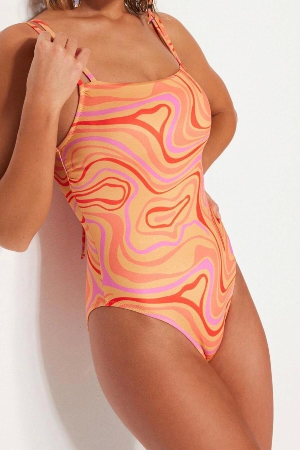 Kadın Moda Atma Kap Askılı Kare Yaka Soyut Desenli Biyeli Regular Mayo