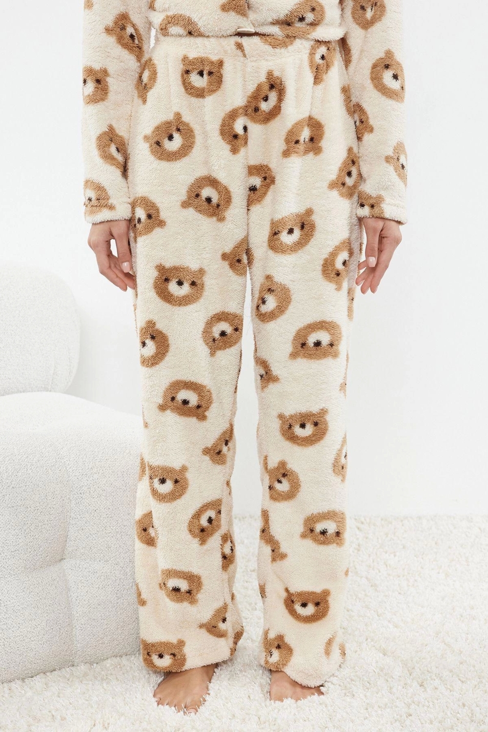 Tarz Rahat Uzun Kollu Geniş Paça Animal Wellsoft Örme Pijama Takımı