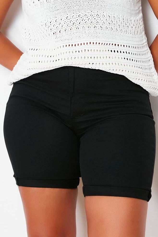 Büyük Beden Moda Denim Yüksek Bel Dar Paça Gündelik Siyah Solmayan Esnek Skinny Şort