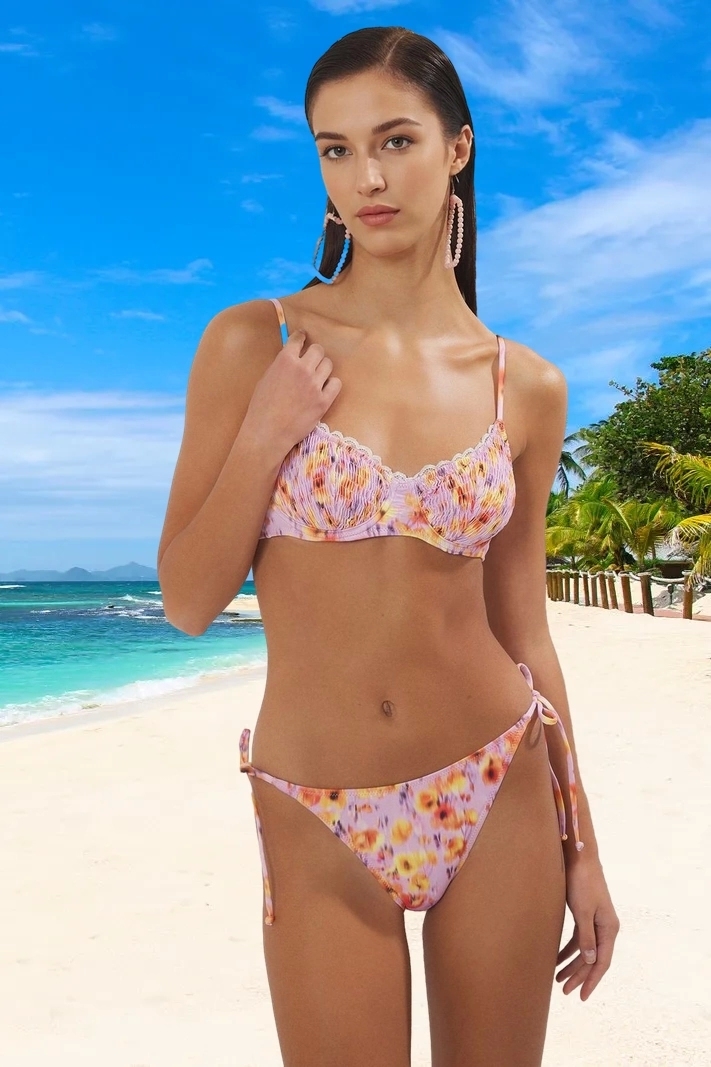 Tasarım Bikini Takımı Esnek Kumaş Klora Dayanıklı Su Sporları İçin Premium Kalite