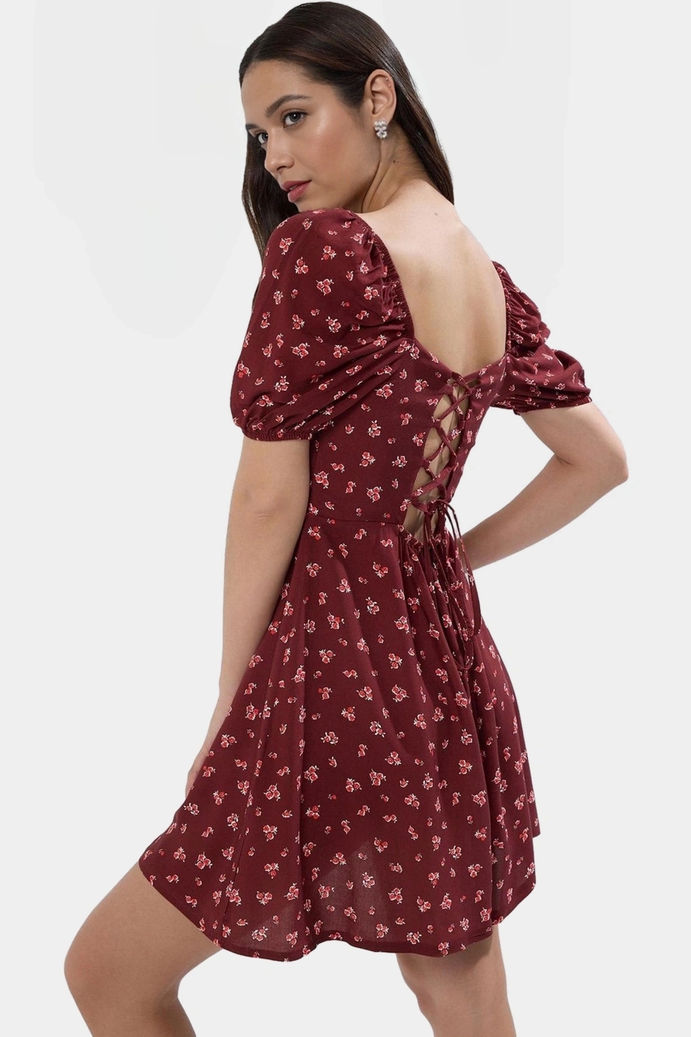 Kısa Kollu Çiçekli Mini Elbise  Viskoz Skater Rahat Yazlık Trend Tasarım Modern Stil