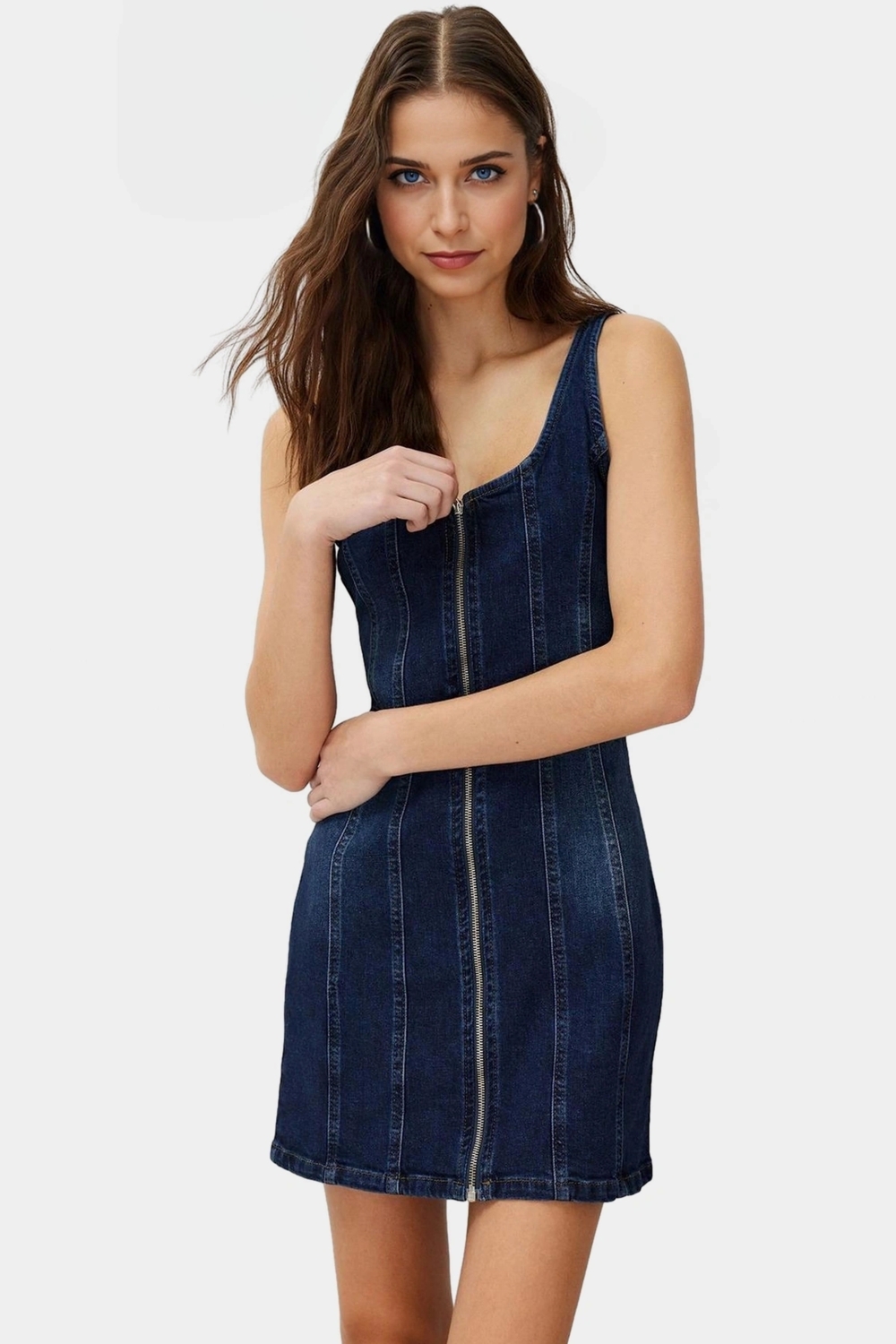 Rahat Pamuklu Denim Mini Elbise Fitted Bisiklet Yaka Günlük Stil Özenle Seçilmiş Uzun Ömürlü