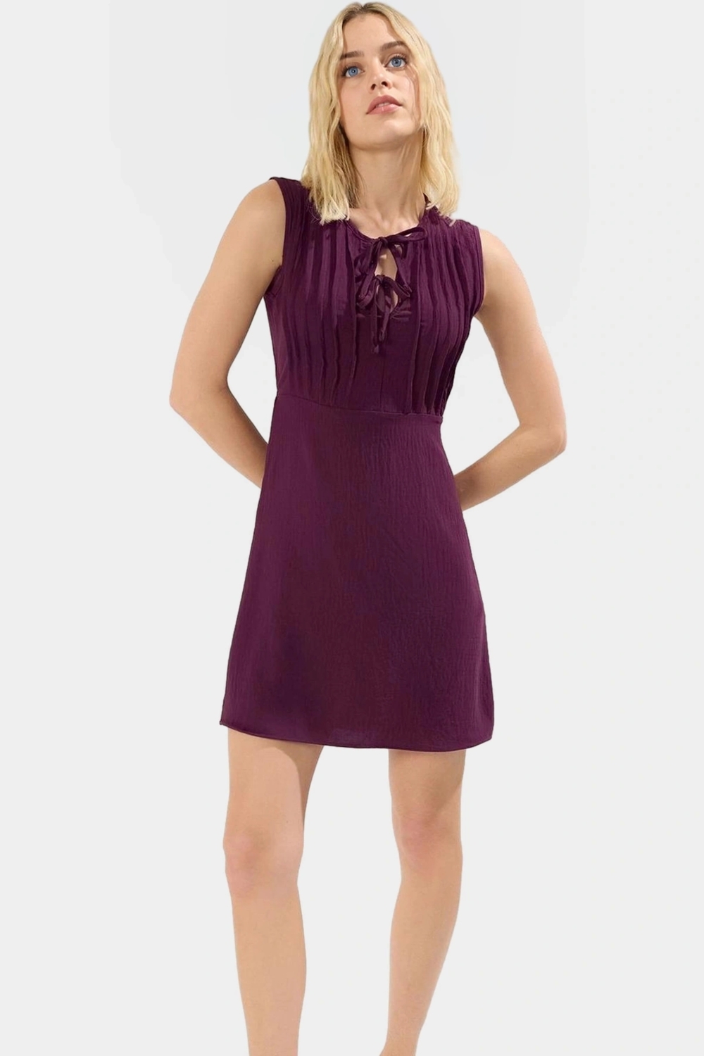Nervürlü Düz Mini Elbise Polyester Kumaş V Yaka Yazlık Casual Mükemmel Uyum Özenle Seçilmiş